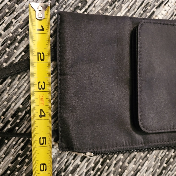 TRAVELON Crossbody Bag/Wallet (NWOT) - Picture 7 of 8